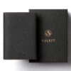 BILLETERA VULKIT CON PORTAMONEDAS SIDE - POP UP(CUERO DE ALCANTARA - CAFÉ) - Imagen 12
