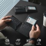 BILLETERA VULKIT BIFOLD OLD SCHOOL - CUERO DE GRANO (Negro) - Imagen 4