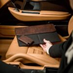 BILLETERA EKSTER PARLIAMENT CUERO DE NAPPA (Classic Brown) - Imagen 8