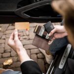 BILLETERA EKSTER PARLIAMENT CUERO DE NAPPA (Classic Brown) - Imagen 7